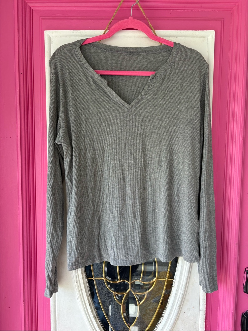 Amazon Gray V-Neck Long Sleeve Top